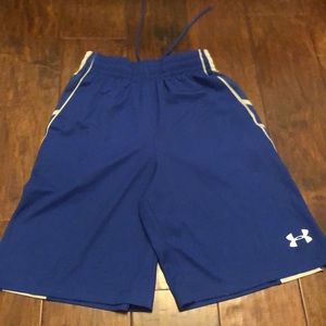 BLUE UNDER ARMOUR SHORTS LIKE NEW